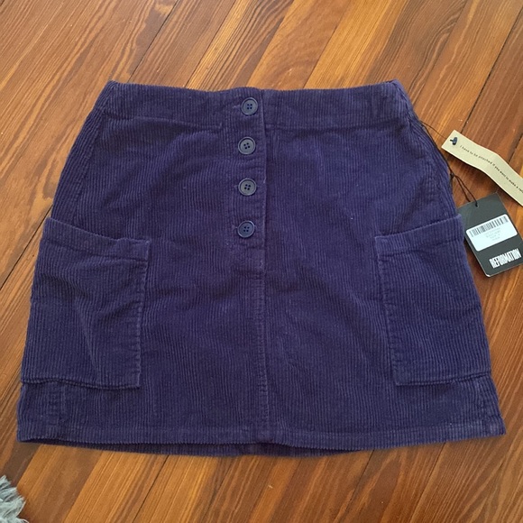 Reformation Wally skirt - navy corduroy mini skirt - Picture 3 of 8